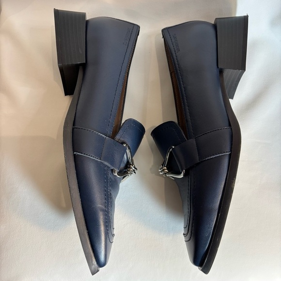 WONDERS Sz 38 Navy Blue Leather Classic Loafers Silver Toned Link Square Toe - Picture 8 of 11